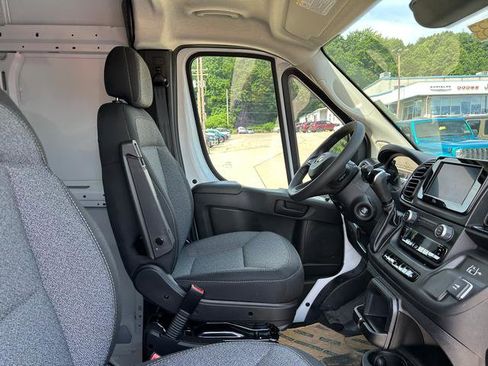 Used 2024 RAM ProMaster 1500 w/ Convenience Group image 22