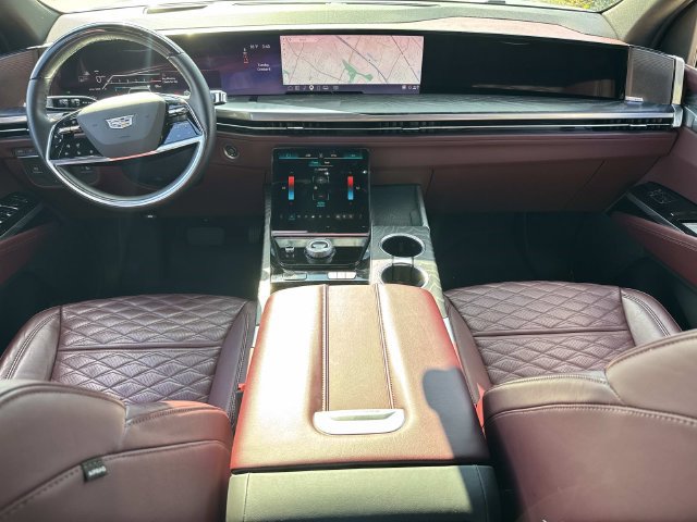 Used 2025 Cadillac Escalade Sport w/ Touring Package RWD image 20