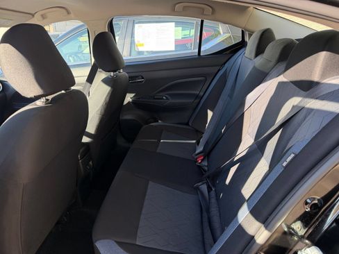 Used 2025 Nissan Versa SV FWD image 23