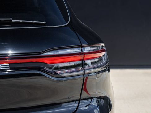 New 2026 Porsche Macan AWD/4WD image 14