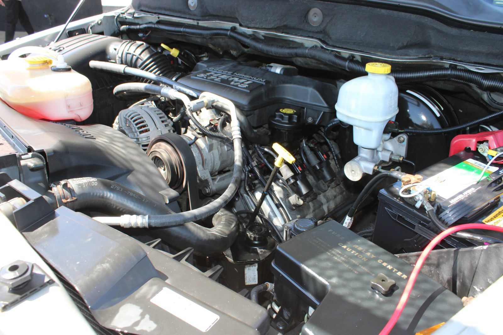 Used 2004 Dodge Ram 1500 Truck ST RWD image 22