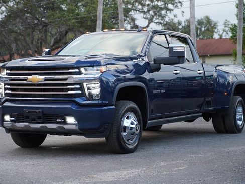 Used 2021 Chevrolet Silverado 3500 High Country w/ LPO, Hitch Package image 18