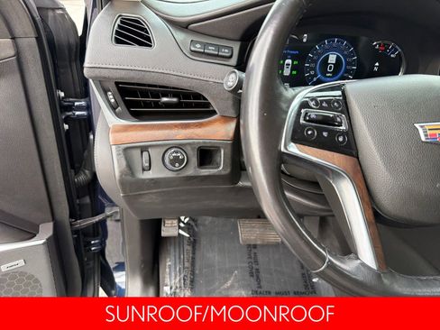 Used 2020 Cadillac Escalade Luxury image 14