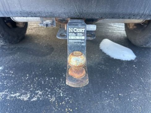 Used 2016 Jeep Wrangler Unlimited Sahara image 13