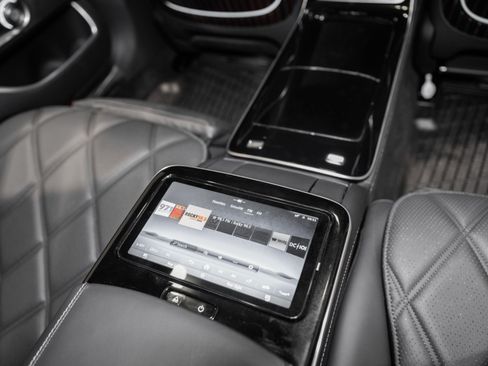 Used 2023 Mercedes-Benz Maybach S 680 4MATIC image 28