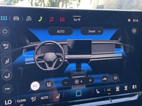 New 2026 Volkswagen Tiguan SE R-Line FWD image 26