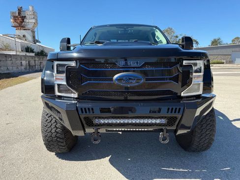 Used 2021 Ford F250 Limited w/ FX4 Off-Road Package image 11