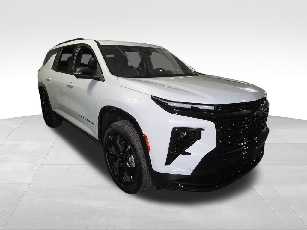 New 2027 Chevrolet Traverse RS w/ LPO, Floor Liner Package FWD image 4