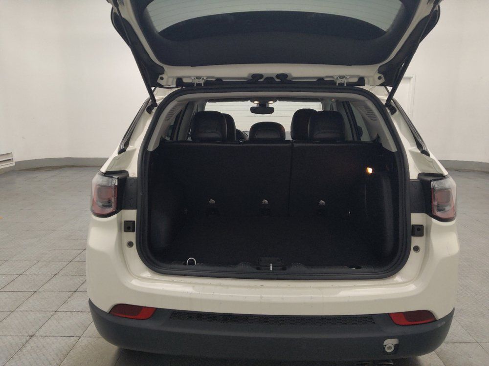 Used 2021 Jeep Compass Latitude w/ Sun and Sound Group FWD image 29