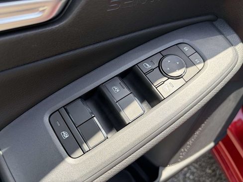 New 2026 Nissan Sentra SV w/ SV Convenience Package FWD image 12
