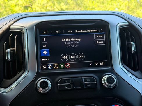Used 2019 GMC Sierra 1500 SLT AWD/4WD image 14