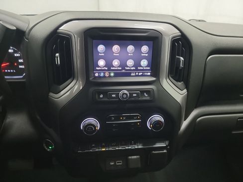 Used 2022 Chevrolet Silverado 1500 Custom image 21