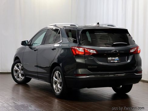 Used 2019 Chevrolet Equinox LT FWD image 9