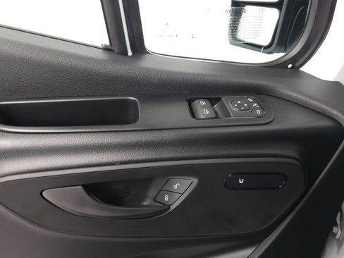 Used 2026 Mercedes-Benz Sprinter 2500 image 6