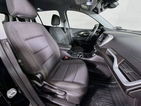 Used 2024 GMC Terrain SLE w/ Driver Convenience Package AWD/4WD image 30