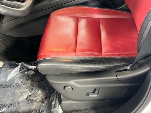 Used 2022 Dodge Durango R/T w/ Blacktop Package AWD/4WD image 19
