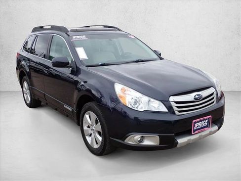 Used 2012 Subaru Outback 2.5i Limited AWD/4WD image 6