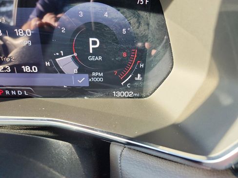 Certified 2024 GMC Canyon Denali image 21