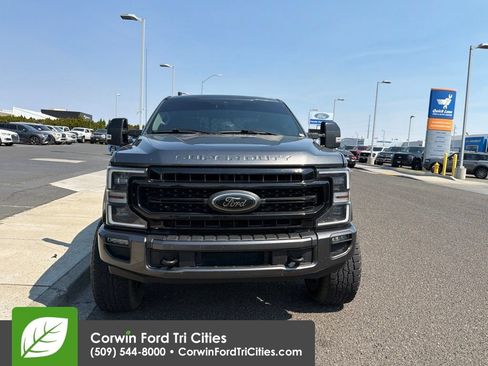 Used 2020 Ford F250 Lariat AWD/4WD image 3
