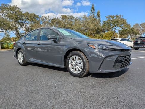 New 2026 Toyota Camry LE image 2