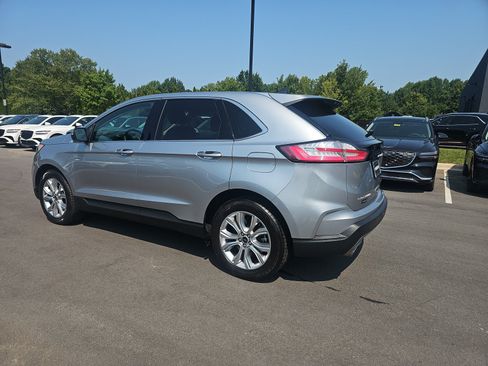 Used 2023 Ford Edge Titanium w/ Equipment Group 301A AWD/4WD image 6