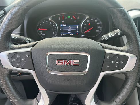 Used 2023 GMC Terrain SLE w/ Driver Convenience Package AWD/4WD image 2