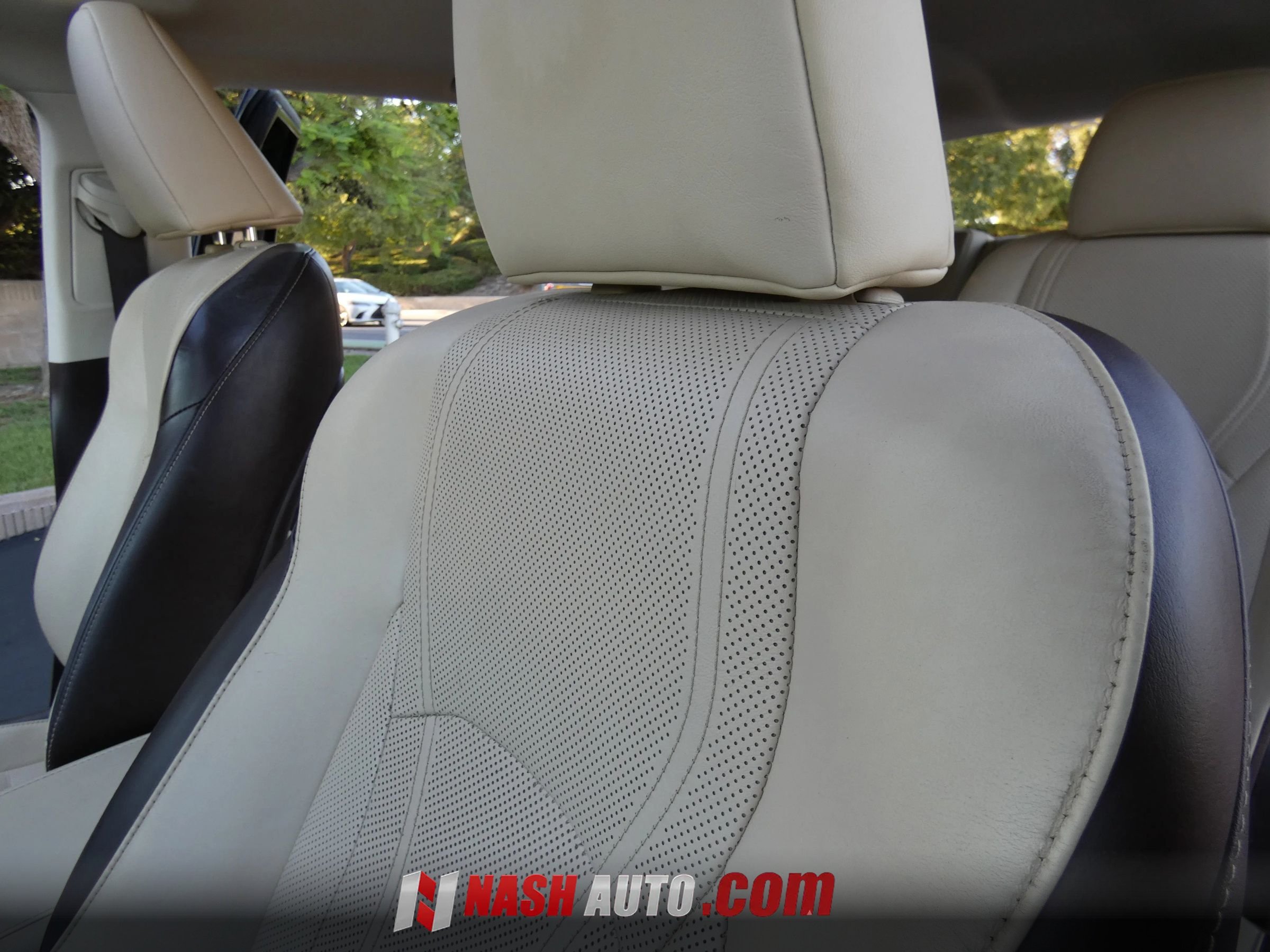 Used 2018 Lexus RX 450hL Premium w/ Premium Package AWD/4WD image 58