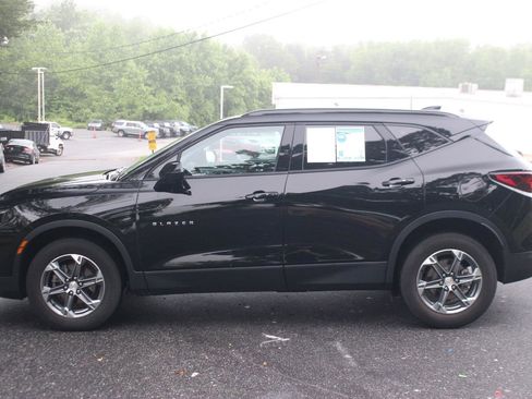 Used 2024 Chevrolet Blazer LT w/ Convenience Package FWD image 4