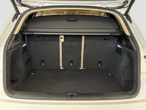 Certified 2023 Audi Q5 2.0T Premium w/ Convenience Package image 23