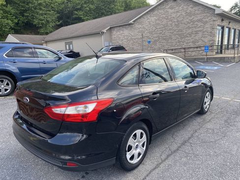 Used 2014 Ford Focus S FWD image 5