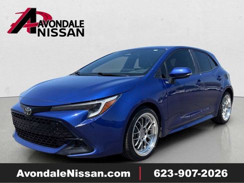 Used 2023 Toyota Corolla SE w/ Carpet Mat Package (TMS) FWD image 1