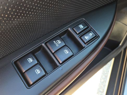 Used 2013 Subaru Outback 2.5i Limited w/ Special Appearance Pkg image 39