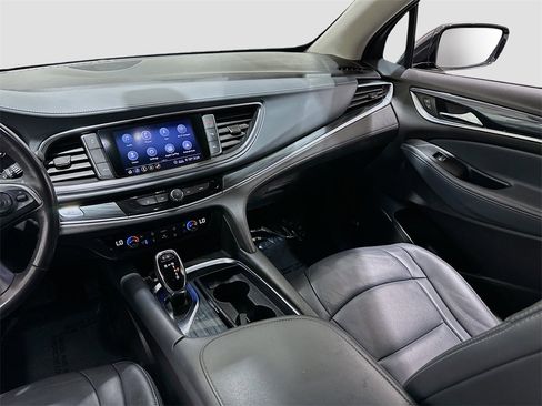 Used 2021 Buick Enclave Premium w/ Sun and Sites Package image 25
