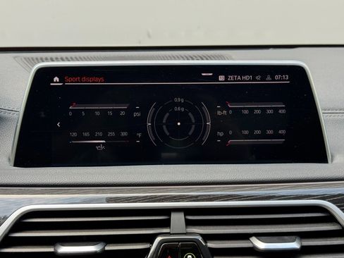 Used 2022 BMW 740i w/ M Sport Package RWD image 30