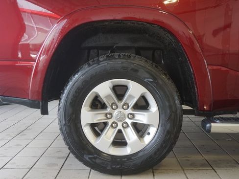 Used 2021 RAM 1500 Laramie AWD/4WD image 27