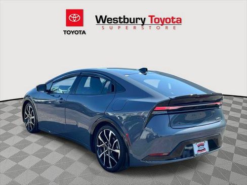 Certified 2025 Toyota Prius Plug-In Hybrid w/ Limited Premium Package FWD image 9