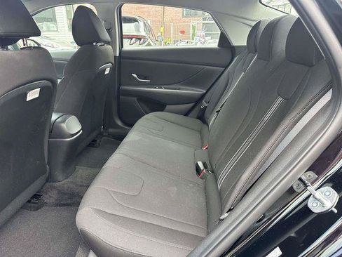 Certified 2023 Hyundai Elantra SEL FWD image 14
