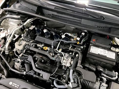 Used 2025 Toyota Corolla LE w/ Convenience Package image 34