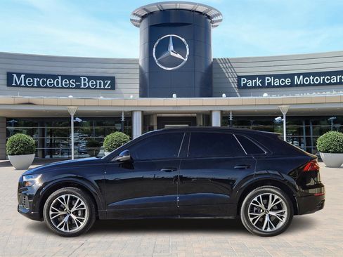 Used 2021 Audi Q8 Premium w/ Black Optic Package image 3