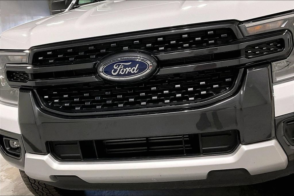 Used 2025 Ford Ranger XLT w/ Equipment Group 301A High RWD image 34