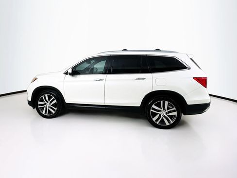 Used 2016 Honda Pilot Touring image 4