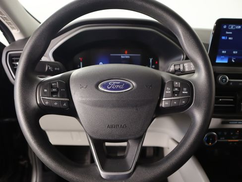 Used 2025 Ford Escape Active image 3