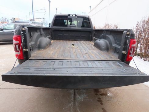 Used 2024 RAM 3500 Laramie image 24
