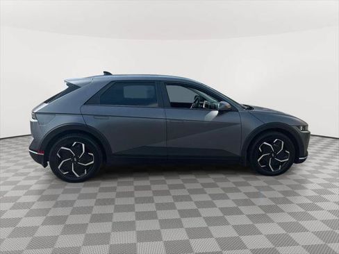 Used 2024 Hyundai Ioniq 5 SEL AWD/4WD image 7