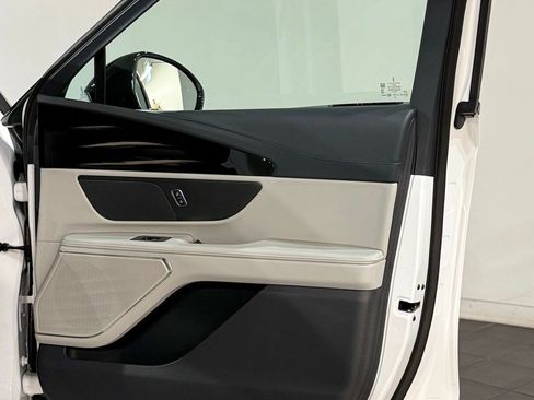 New 2026 Lincoln Nautilus Premier w/ Jet Appearance Package image 54