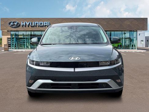 New 2026 Hyundai Ioniq 5 SE AWD/4WD image 12