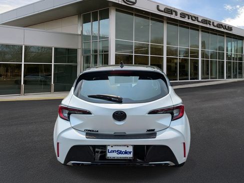 Used 2025 Toyota Corolla XSE FWD image 4