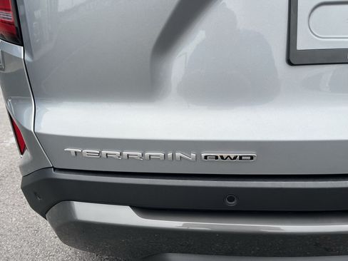 Used 2026 GMC Terrain Elevation AWD/4WD image 6