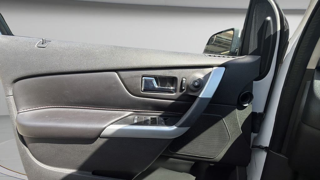 Used 2014 Ford Edge SEL AWD/4WD image 22