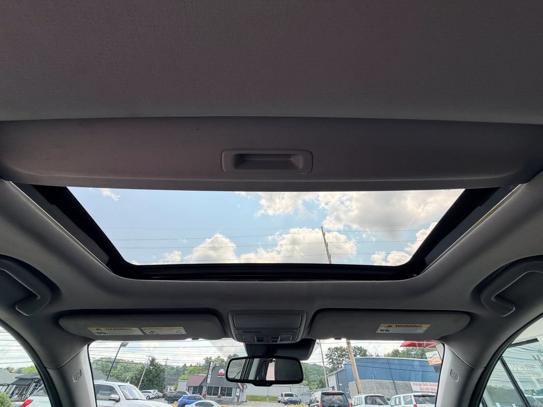 Used 2017 Honda CR-V EX-L image 22